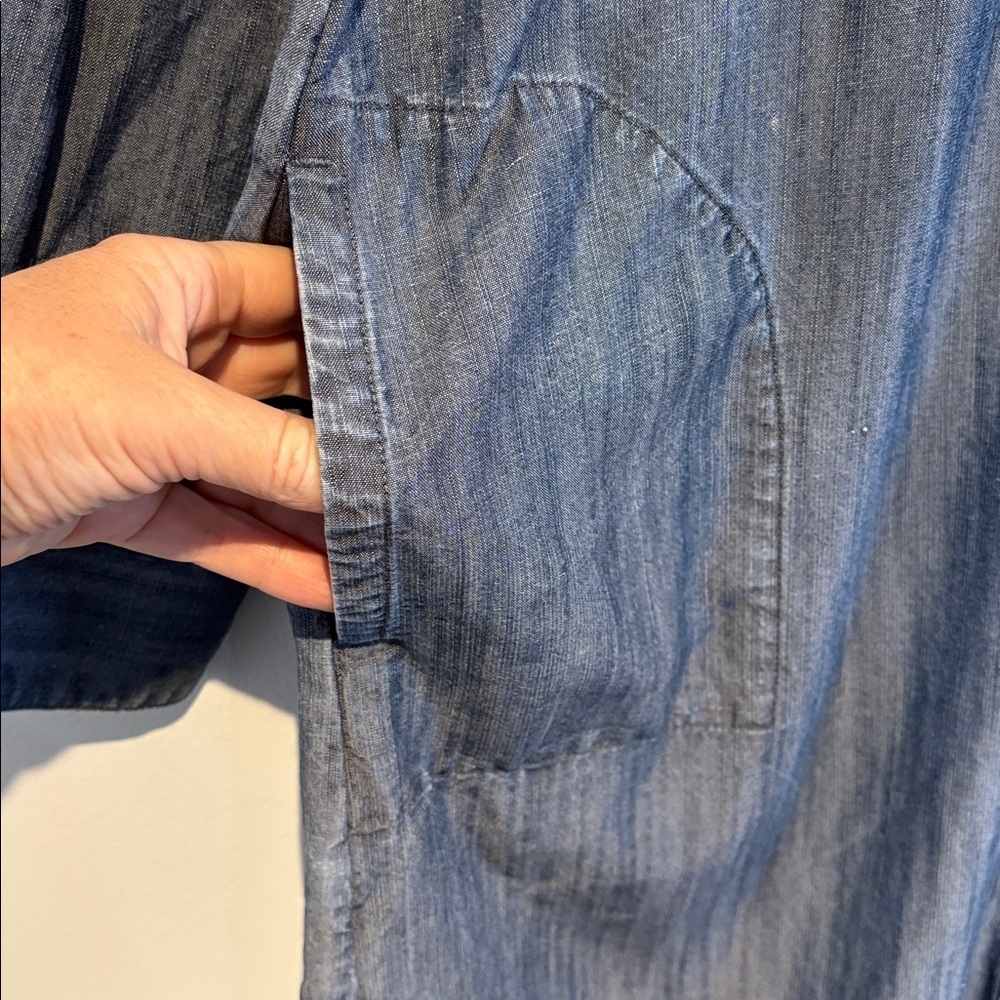Tilley chambray denim button down dress with pockets size large - Picture 5 of 14